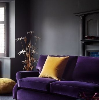 ULTRA VIOLET PANTONE2018 ULTRA VIOLET PANTONE2018